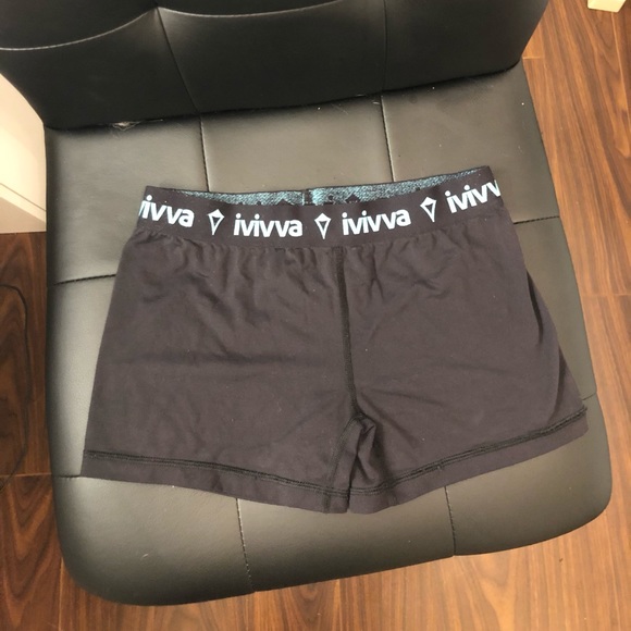 Ivivva Pants - Girls spandex shorts from ivivva (kids lululemon)